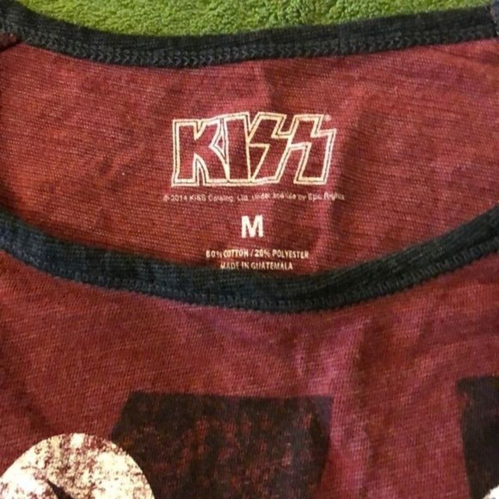 KISS Band Tee Womens Size Medium Dark Gray Baseball Style Distressed 2014 - Picture 3 of 6